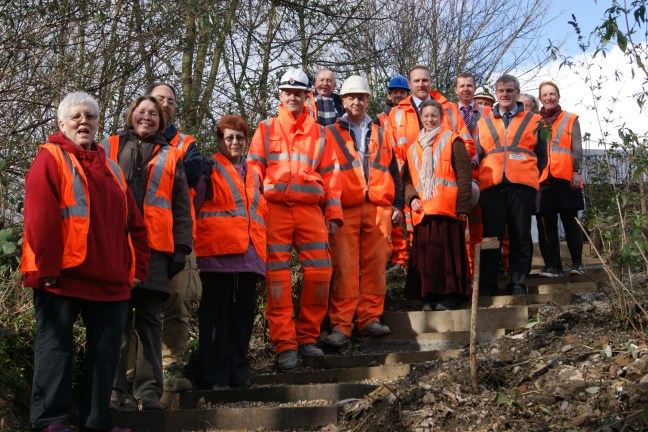 The Friends were joined by Cllr Jeffrey, Cllr Wise and representatives from Morgan Sindall and Network Rail
